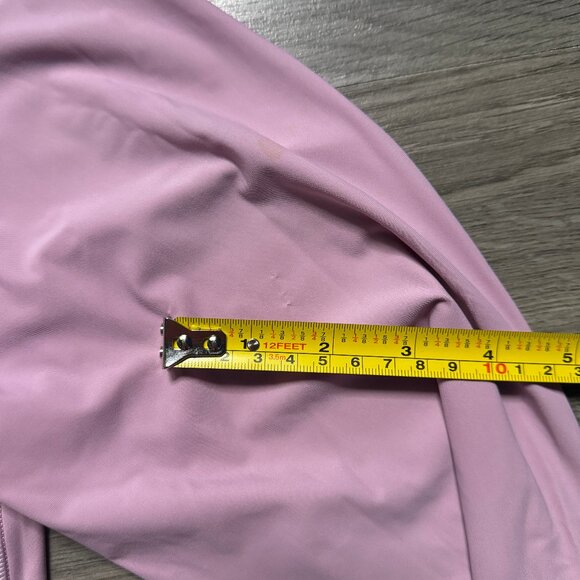 Lululemon Women's Sun Shelter Long Sleeve Rash Guard - Pink - Picture 9 of 9